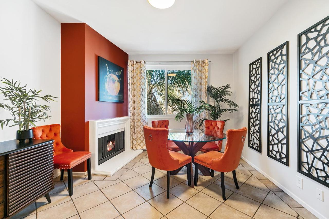 Beverly Hills 2 Bed 2 Bath Penthouse With Den And Parking 414 로스앤젤레스 외부 사진